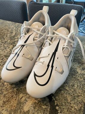 Nike Alpha Menace Pro 3 Cleats size 12